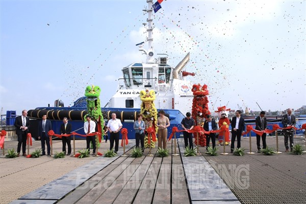 Hải Phòng: Công ty đóng tàu Damen Sông Cấm bàn giao tàu kéo Tân Cảng 99